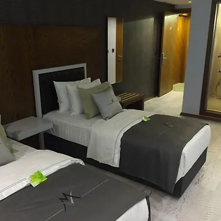 Maison Vourla 3*