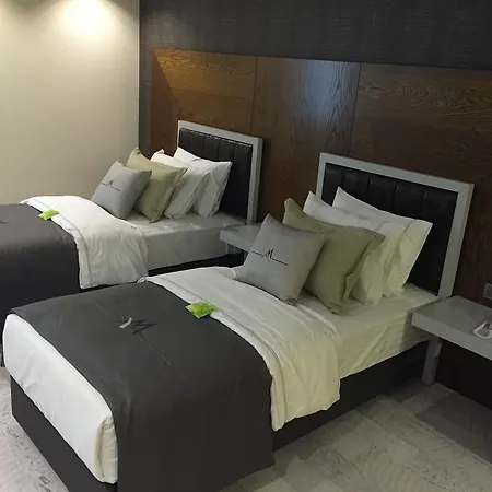 Maison Vourla Hotel 3*