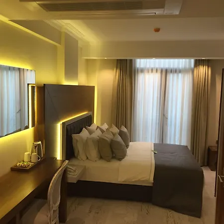 Maison Vourla 호텔 3*