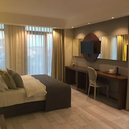 Maison Vourla 3* 울라