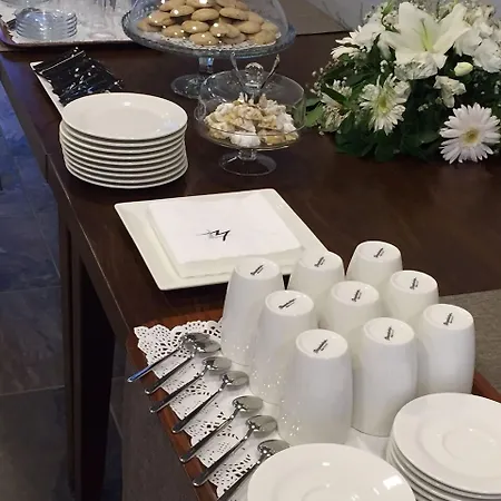 Maison Vourla 호텔 3*