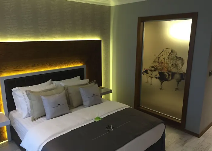 Отель Maison Vourla 3*