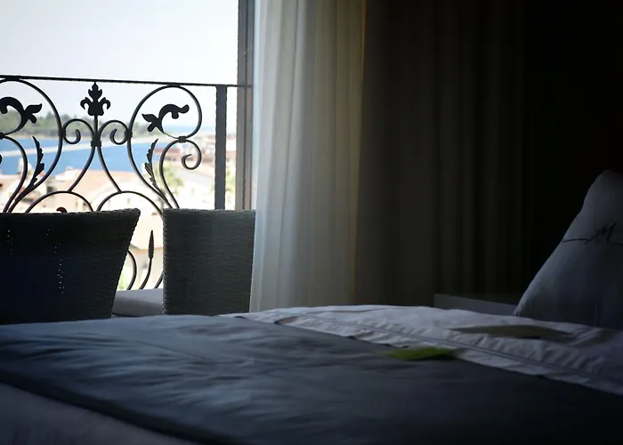 Maison Vourla Отель 3*