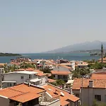 Maison Vourla 3*