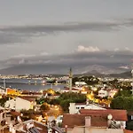 Maison Vourla Urla