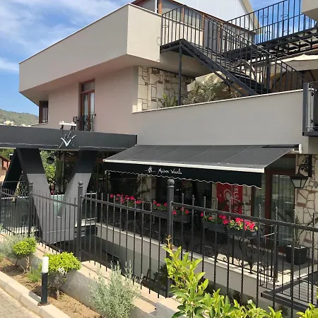 Maison Vourla فندق أورلا