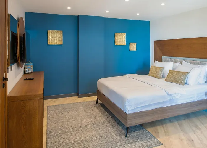 Maison Vourla Hotel 3*